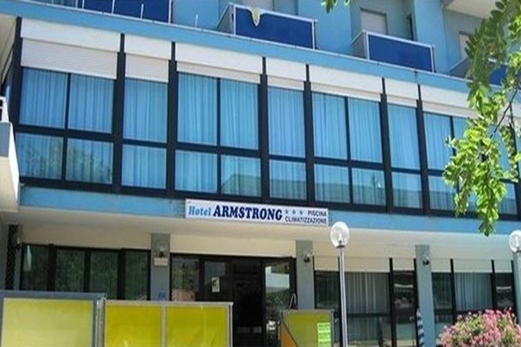 ANCORA, Itálie, Rimini, Hotel Armstrong