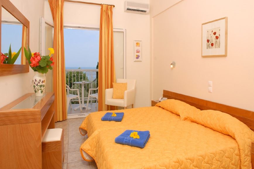 ANCORA, Řecko, Korfu, Hotel Ipsos Di Mare Beach