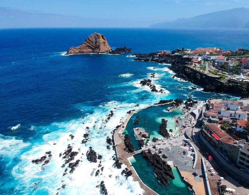 ANCORA Portugalsko Madeira Porto Moniz lázeňské město